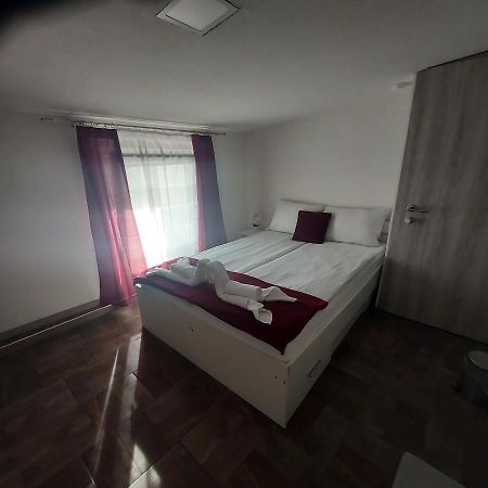 Rooms Panda Maribor Zewnętrze zdjęcie